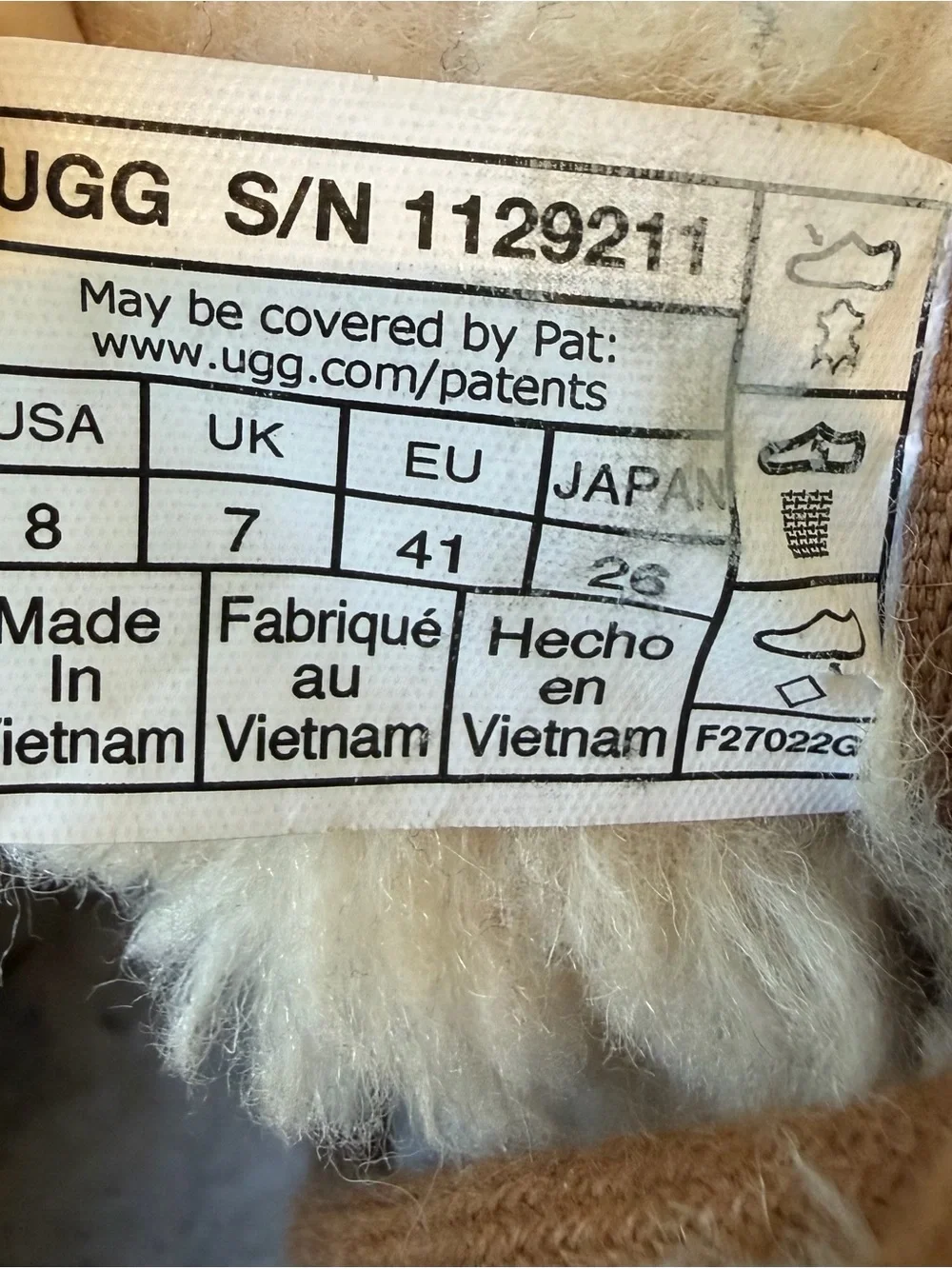 UGG neumel embossed
